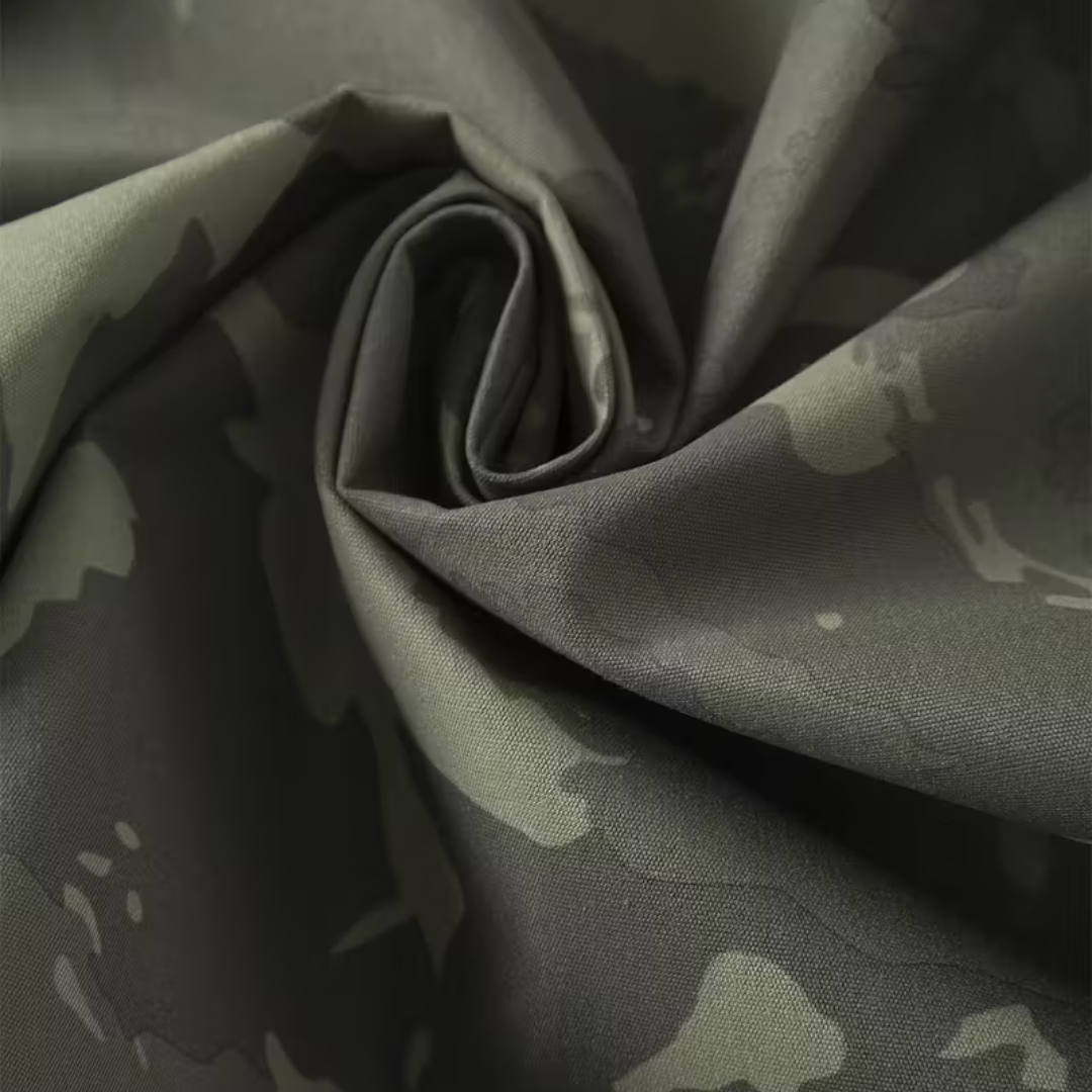 Men’s Tactical Hooded Jacket – Weather-Resistant Shell & Functional Design