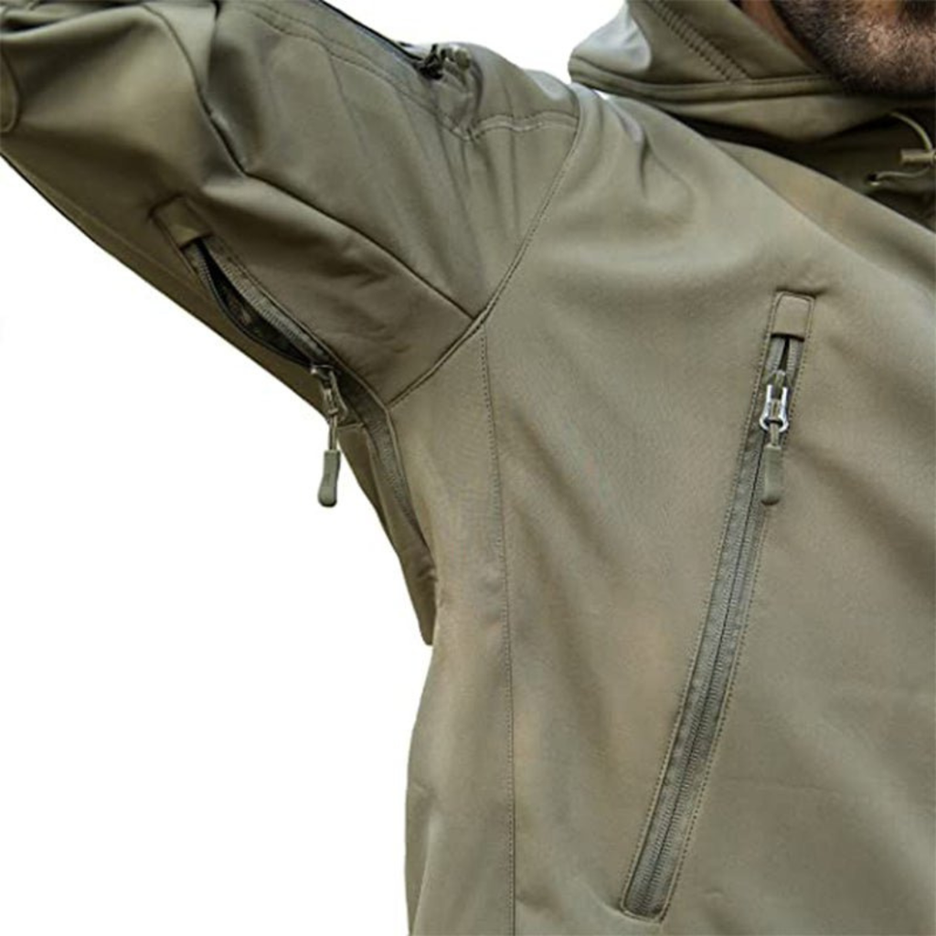 Men’s Tactical Softshell Jacket – Weather Protection, Utility Design & Everyday Comfort