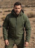Men’s Tactical Softshell Jacket – Weather Protection, Utility Design & Everyday Comfort