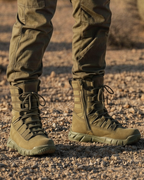 Men’s Outdoor Performance Boots – Waterproof Stability & Rugged Comfort